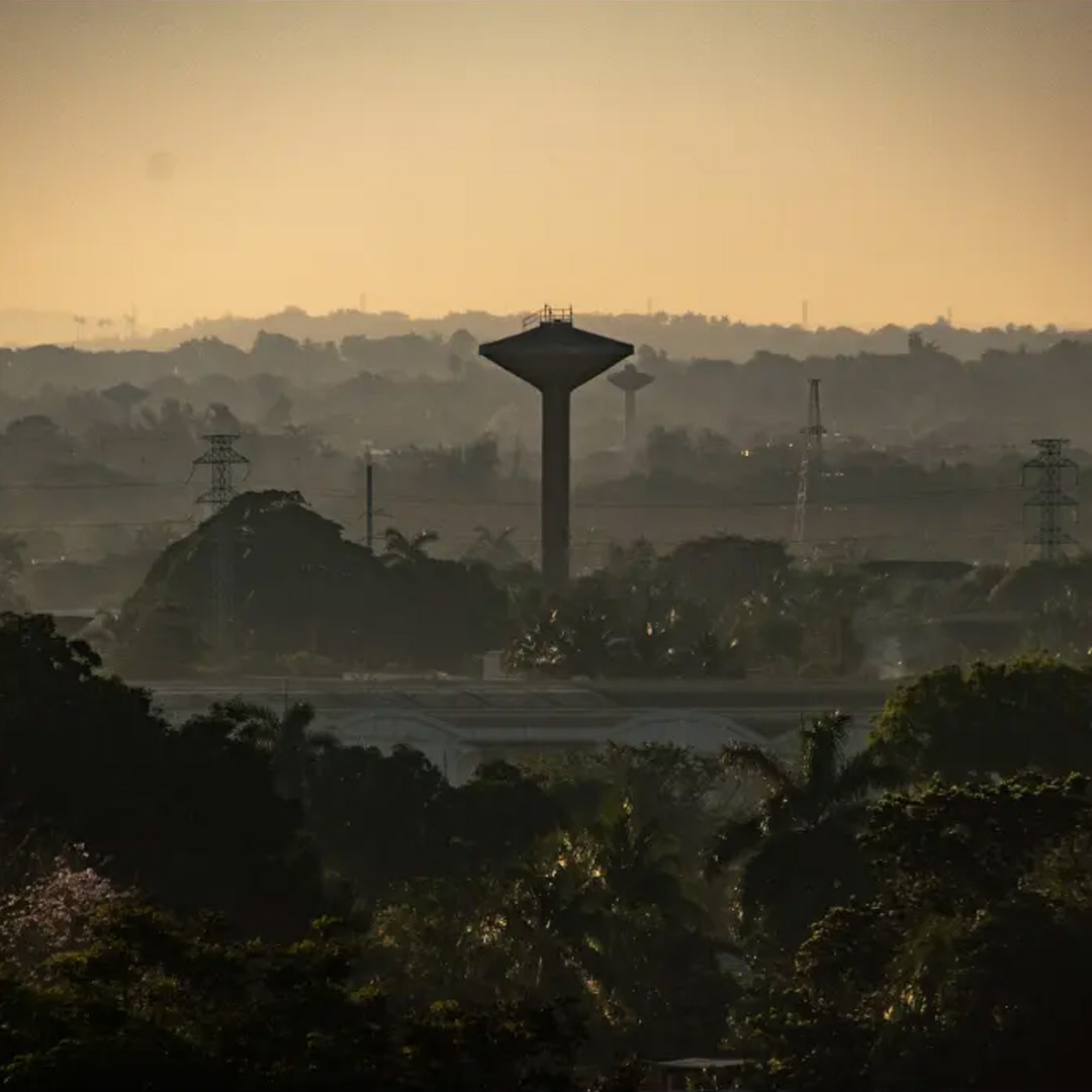 Main image for Is Cuba collapsing? by Marta Núñez Sarmiento